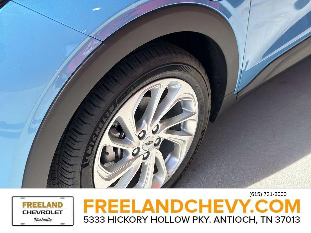 new 2027 Chevrolet Bolt car, priced at $29,990