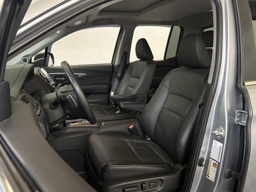 used 2023 Honda Ridgeline car, priced at $32,500