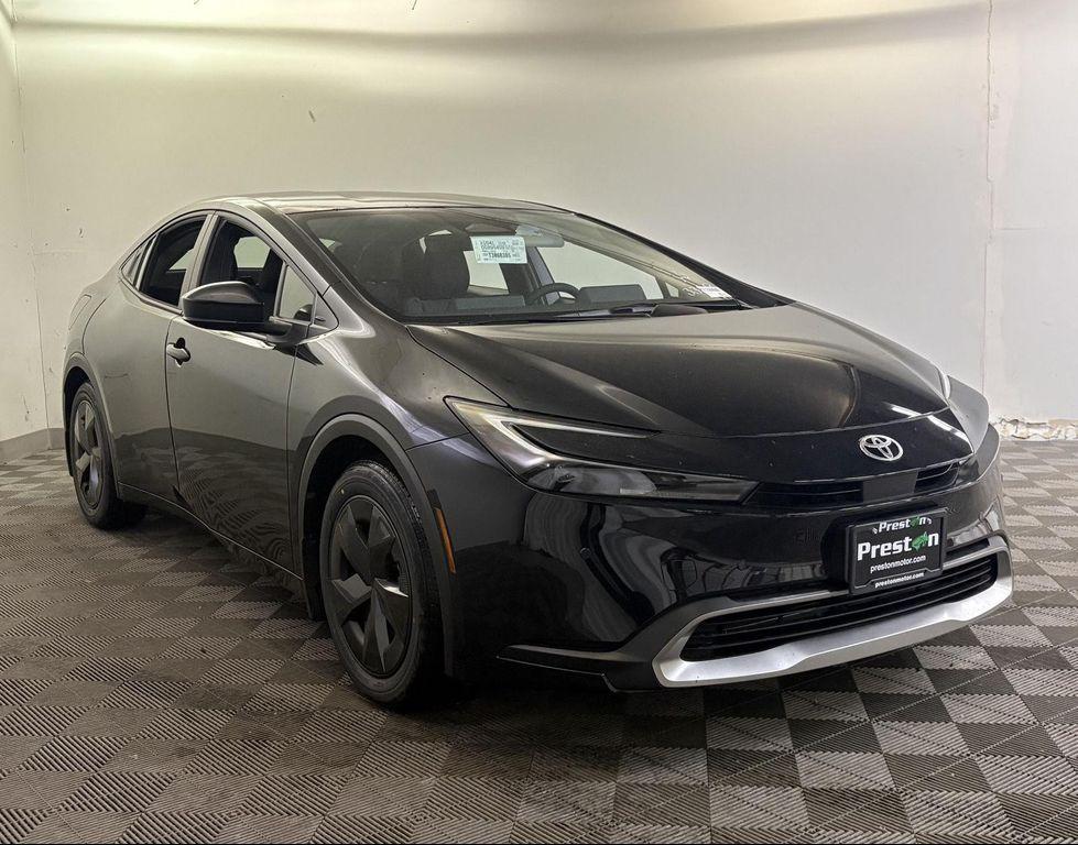 new 2026 Toyota Prius Plug-In Hybrid car, priced at $34,860