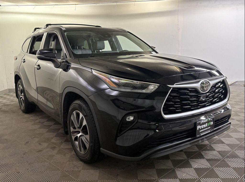 used 2020 Toyota Highlander car, priced at $35,000