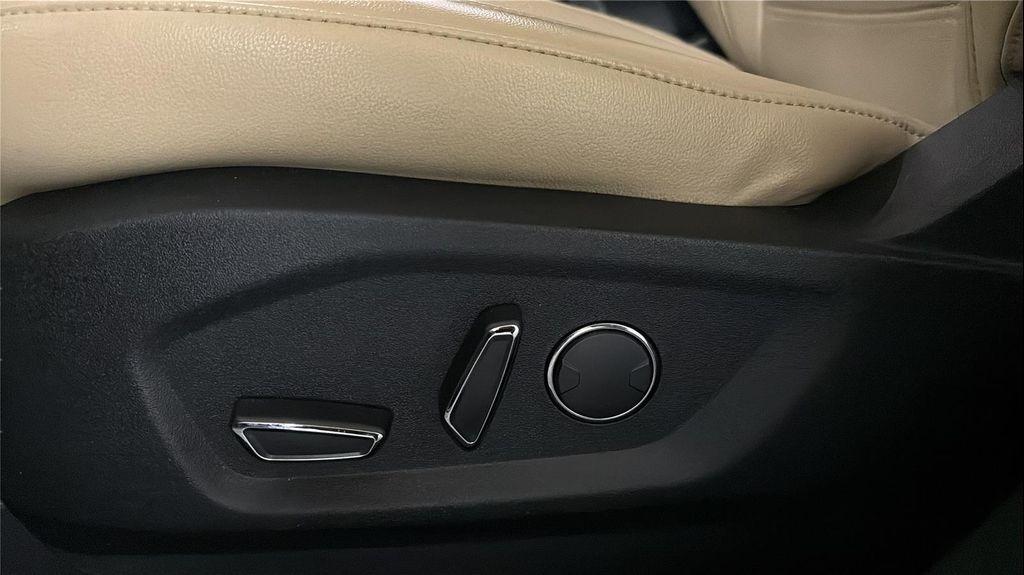 used 2017 Ford Edge car, priced at $14,000