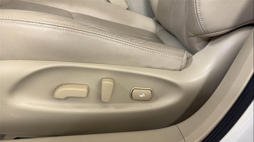 used 2013 INFINITI M37x car, priced at $15,000