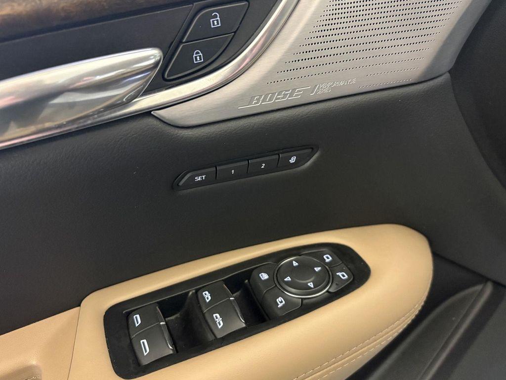 used 2022 Cadillac XT5 car, priced at $26,500