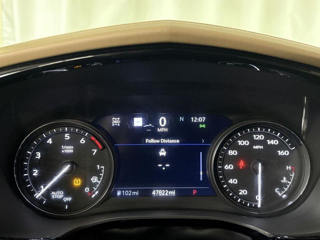 used 2022 Cadillac XT5 car, priced at $26,500