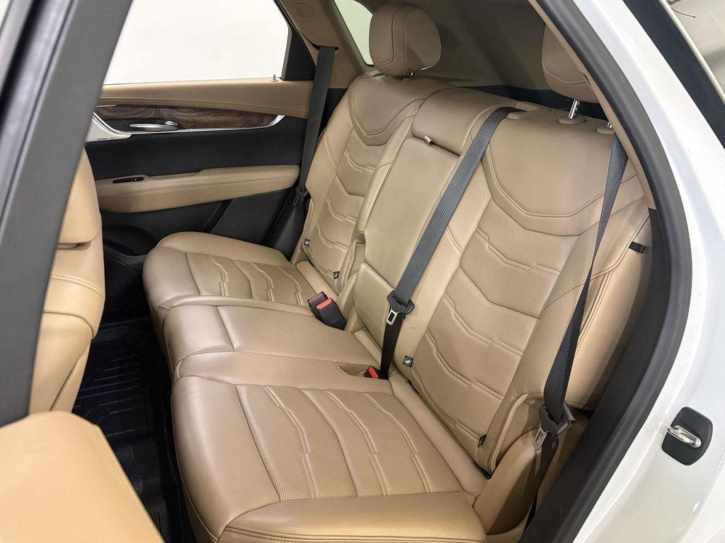 used 2022 Cadillac XT5 car, priced at $26,500