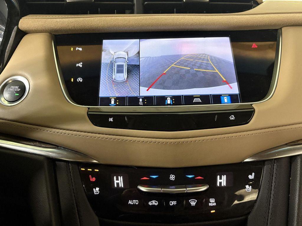 used 2022 Cadillac XT5 car, priced at $26,500