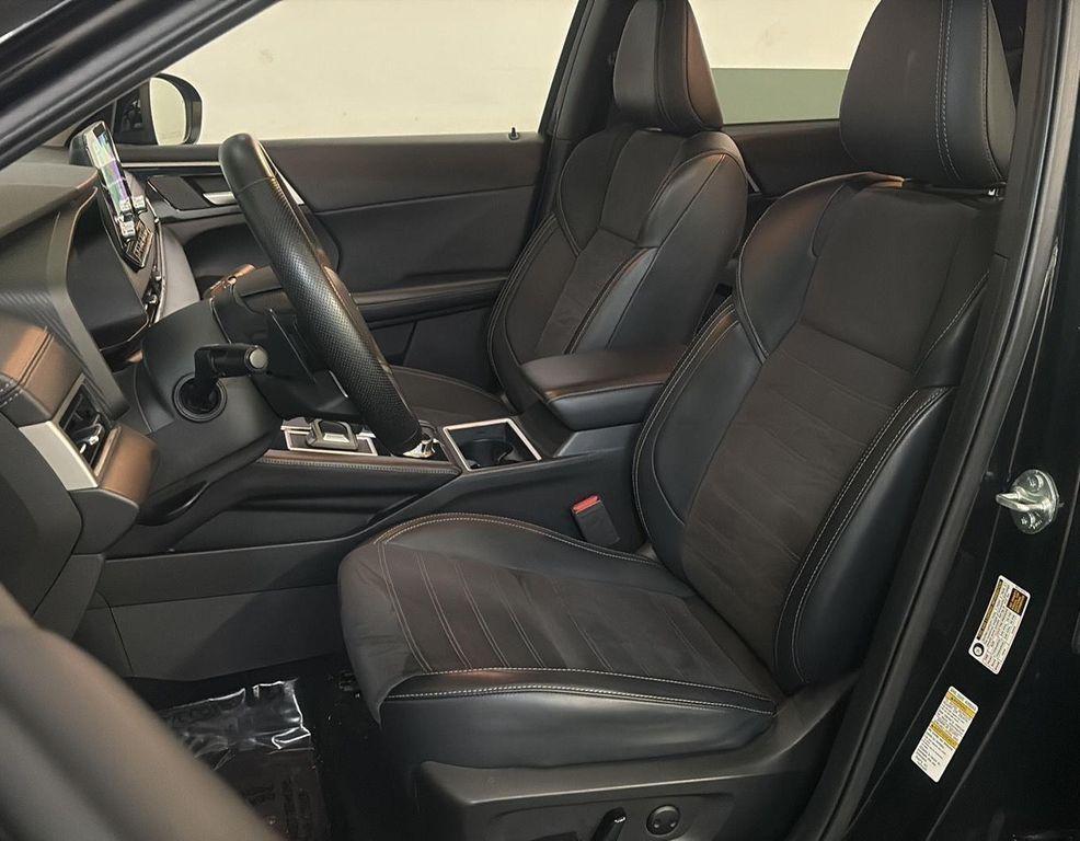 used 2024 Mitsubishi Outlander car, priced at $21,500