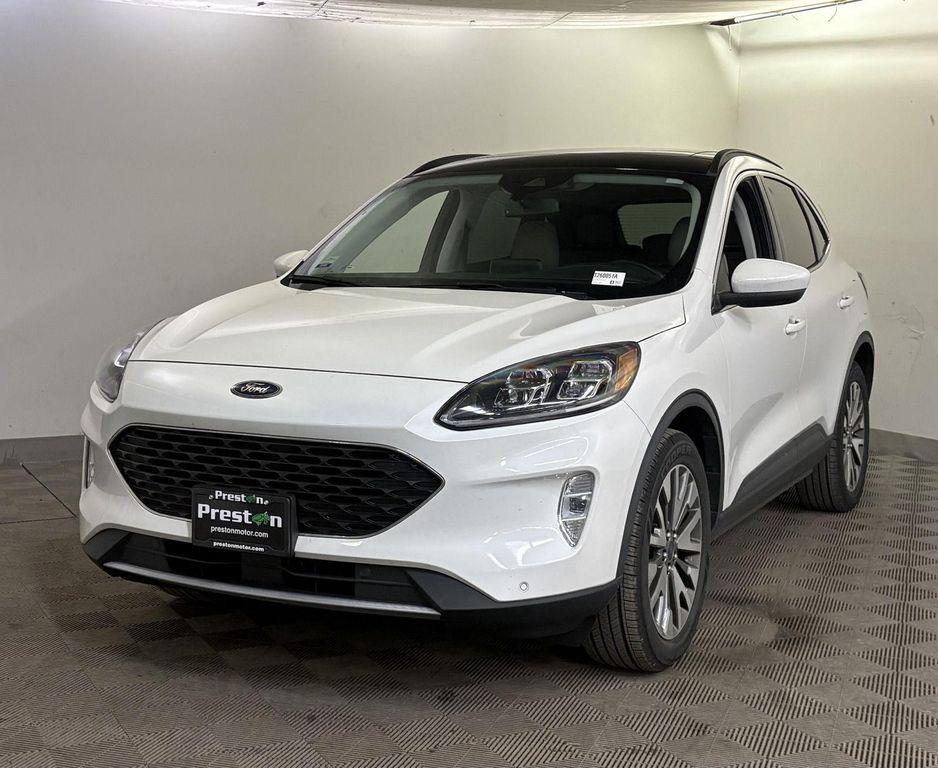 used 2022 Ford Escape car, priced at $23,500