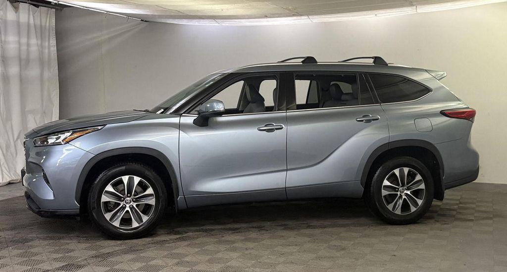 used 2020 Toyota Highlander car, priced at $27,000