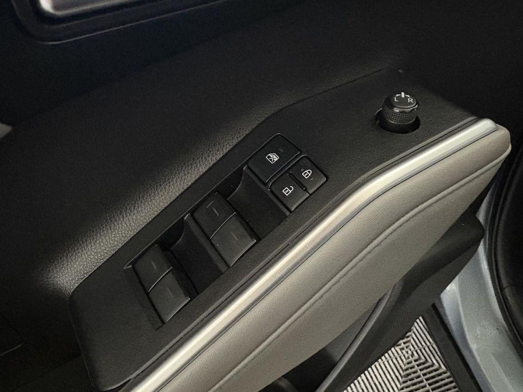 used 2020 Toyota Highlander car, priced at $27,000