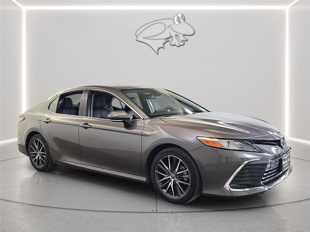 used 2021 Toyota Camry Hybrid car, priced at $26,000