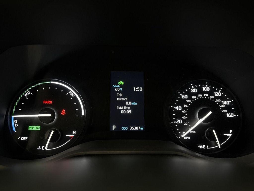 used 2024 Toyota Sienna car, priced at $38,500