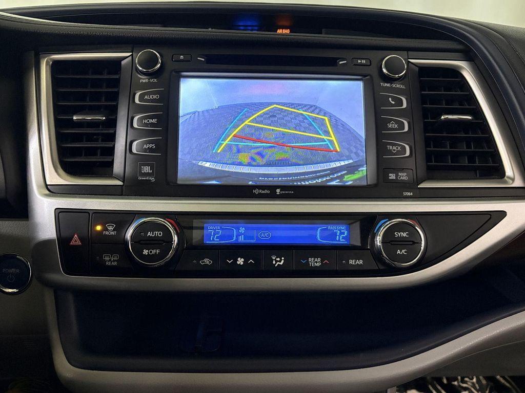 used 2015 Toyota Highlander Hybrid car, priced at $20,500