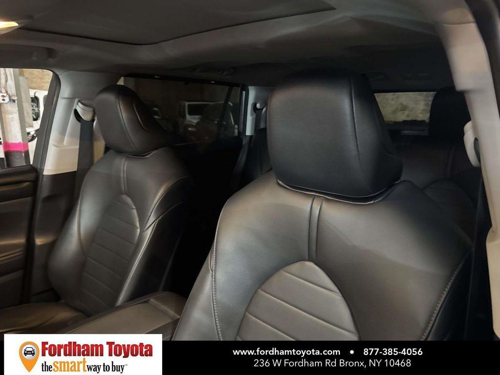 used 2020 Toyota Highlander car, priced at $28,599