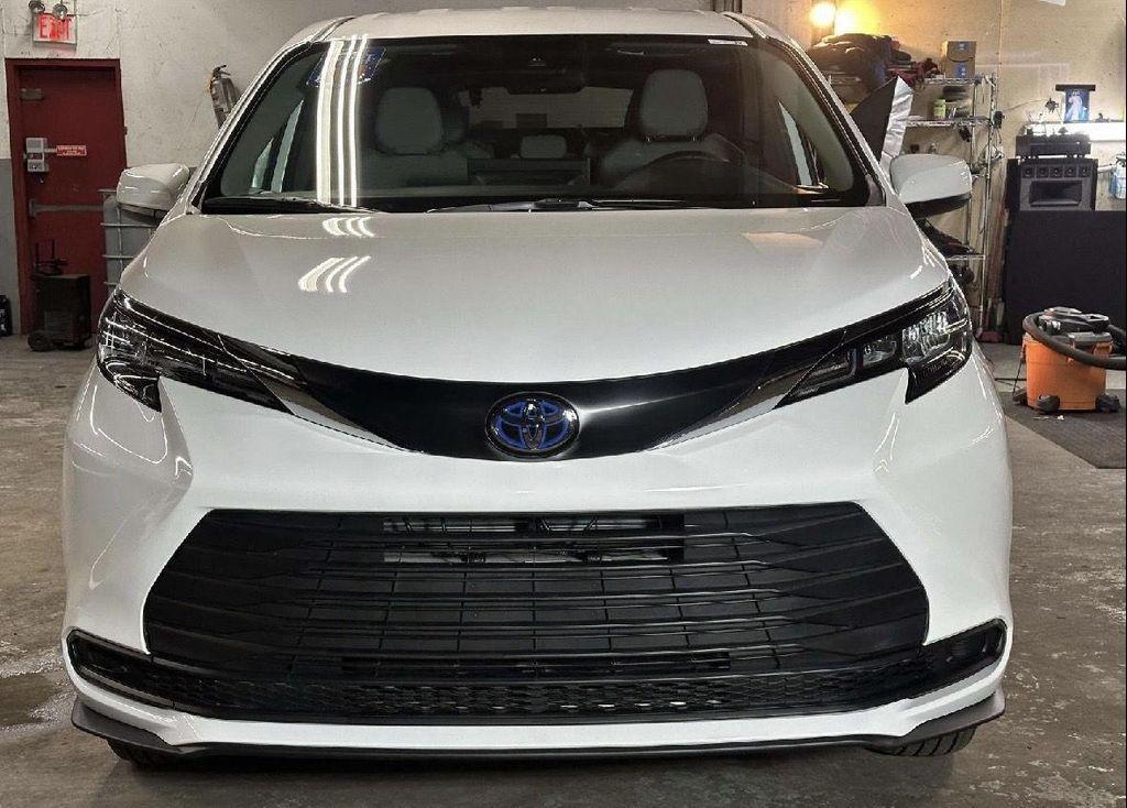 used 2025 Toyota Sienna car, priced at $69,499