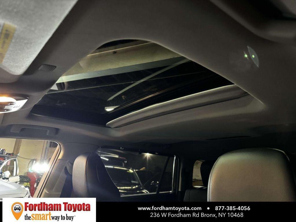 used 2021 Toyota Highlander car, priced at $26,999