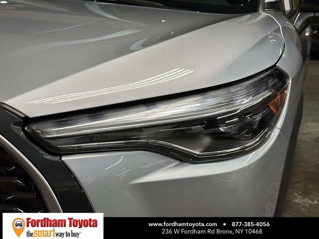 used 2025 Toyota Corolla Cross car, priced at $30,999