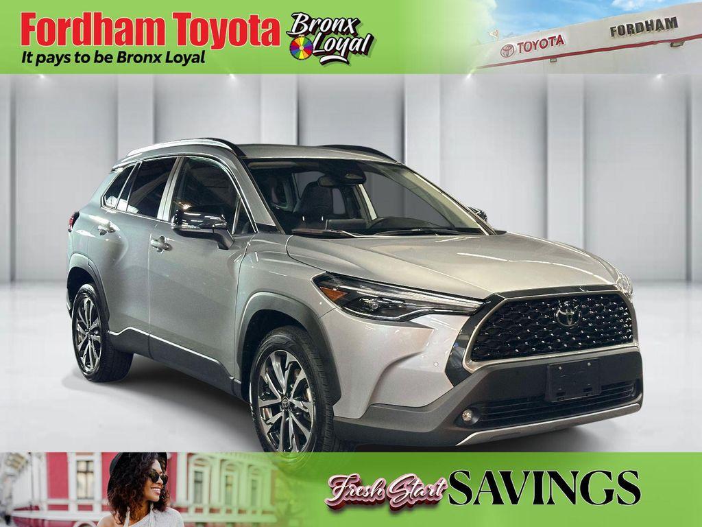 used 2025 Toyota Corolla Cross car, priced at $30,999
