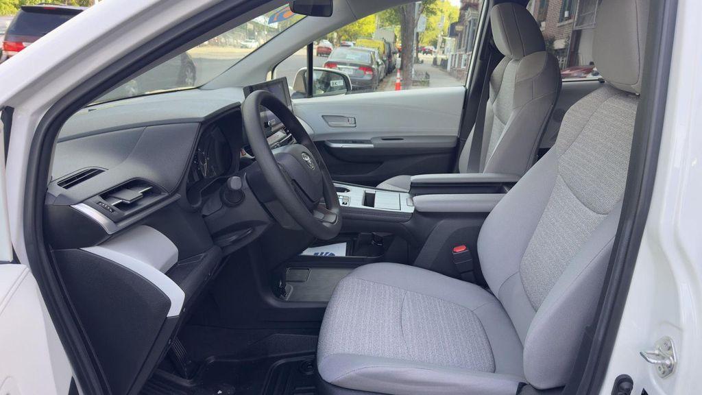 used 2025 Toyota Sienna car, priced at $68,999