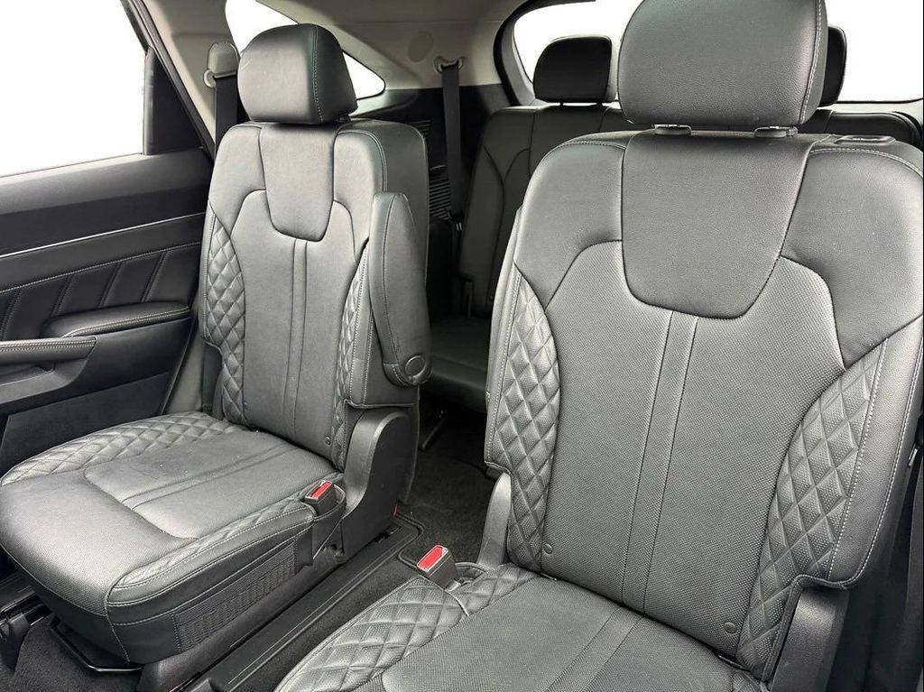 used 2022 Kia Sorento car, priced at $25,999