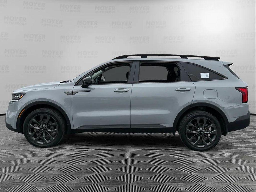 used 2022 Kia Sorento car, priced at $25,999