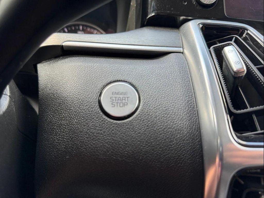 used 2022 Kia Sorento car, priced at $30,499