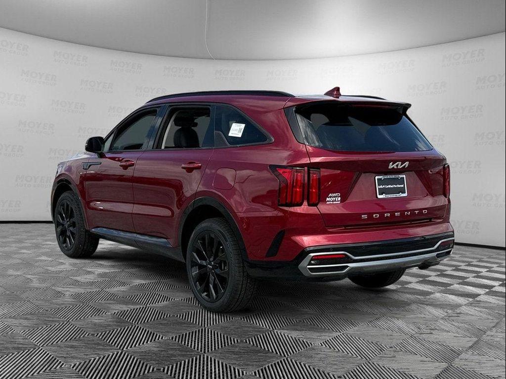 used 2022 Kia Sorento car, priced at $30,499