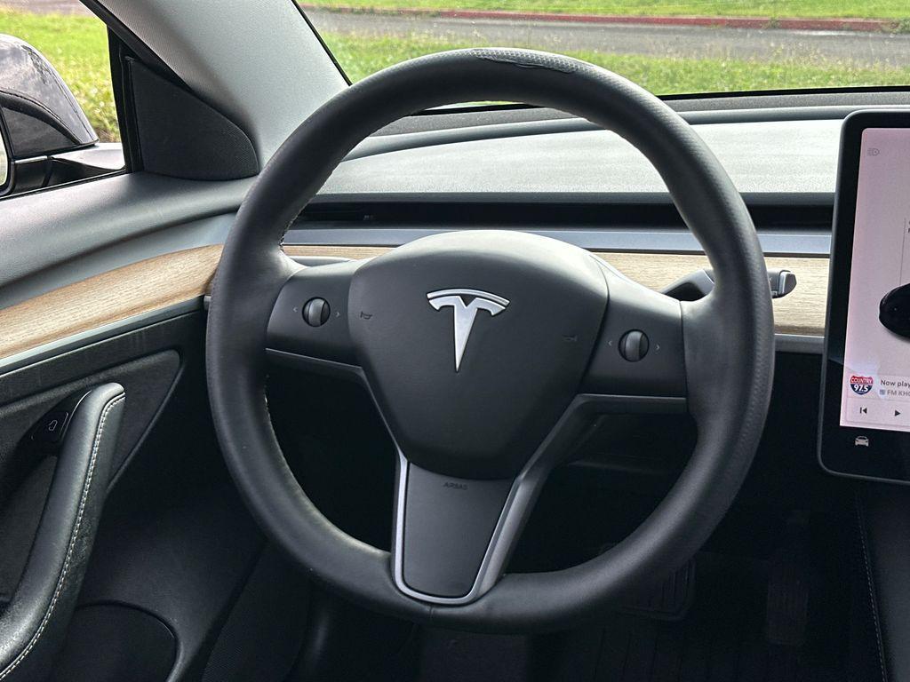 used 2021 Tesla Model 3 car, priced at $25,500