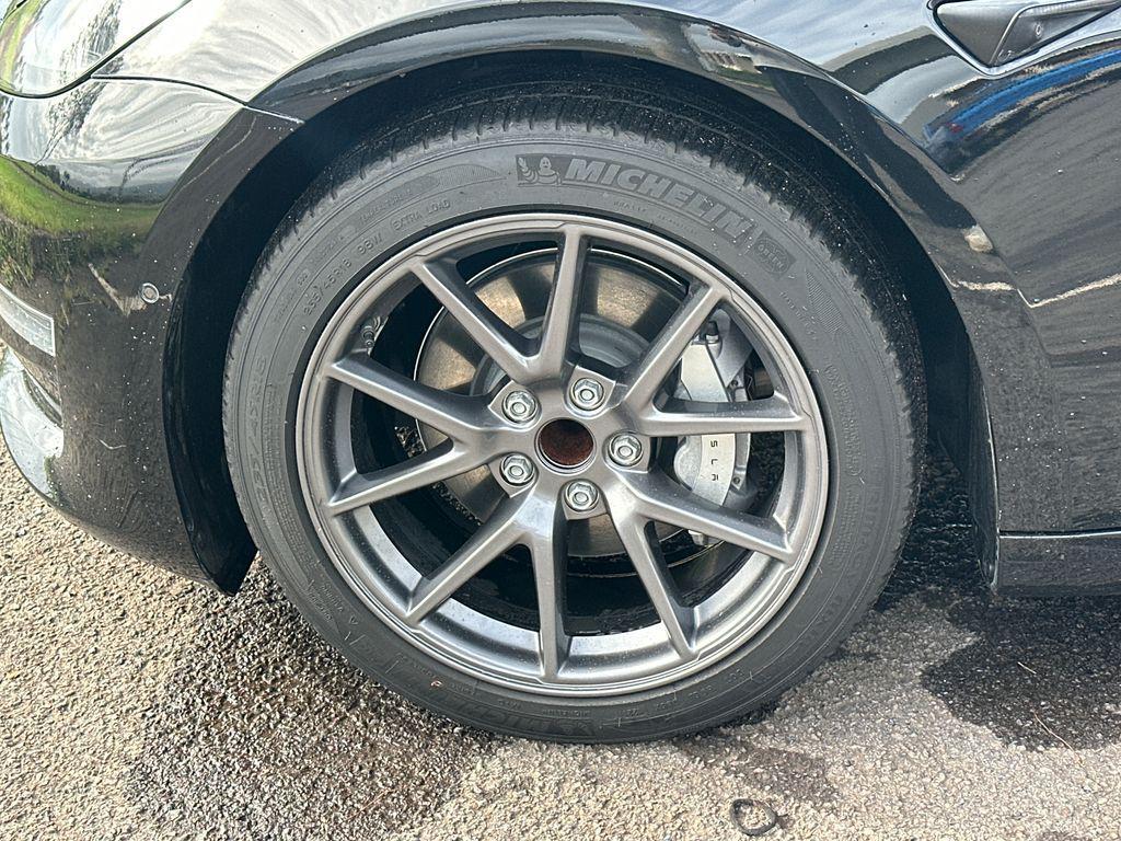 used 2021 Tesla Model 3 car, priced at $25,500