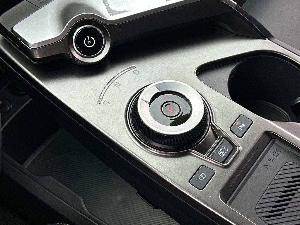 used 2024 Kia EV6 car, priced at $30,000