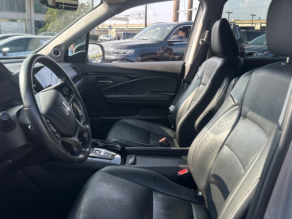 used 2019 Honda Pilot car, priced at $30,000