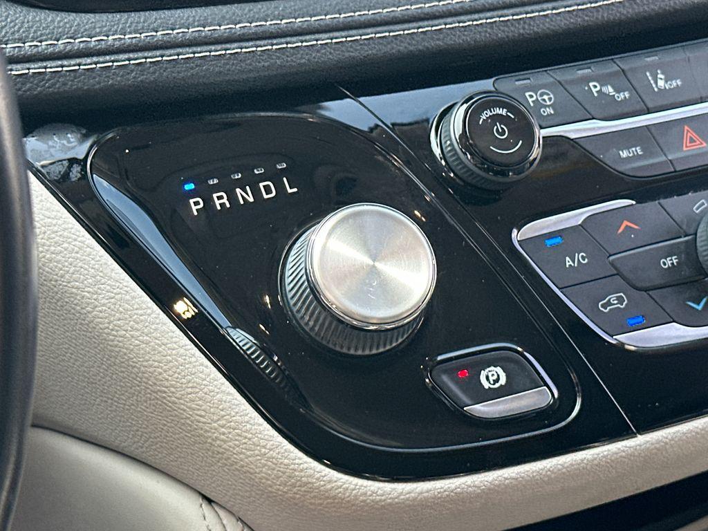 used 2022 Chrysler Pacifica car, priced at $28,500