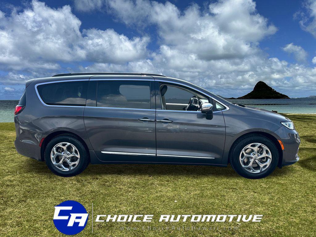 used 2022 Chrysler Pacifica car, priced at $28,500