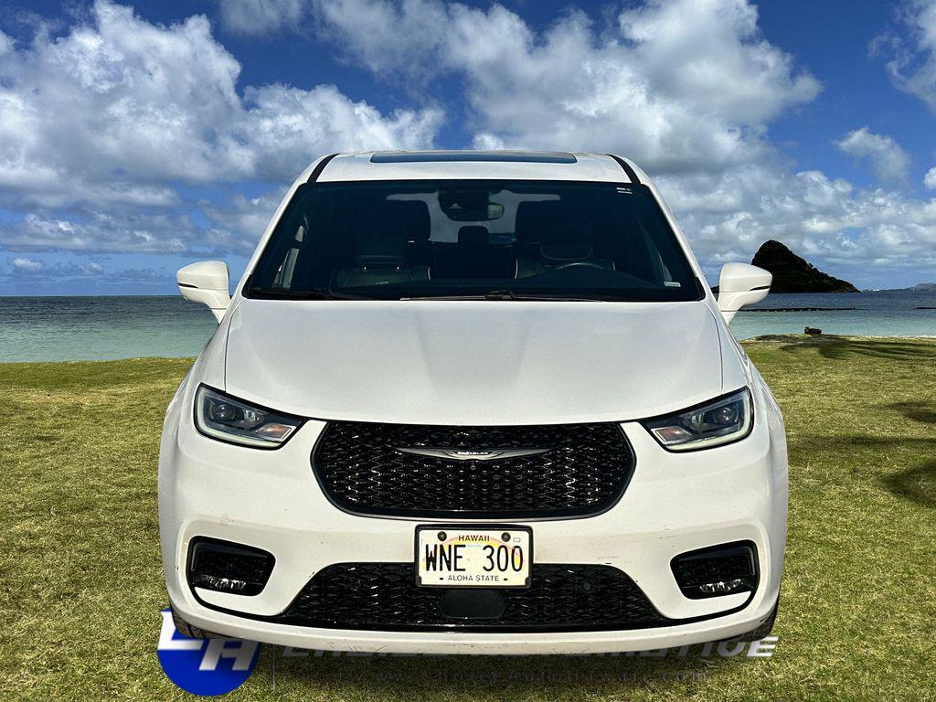 used 2022 Chrysler Pacifica Hybrid car, priced at $27,500