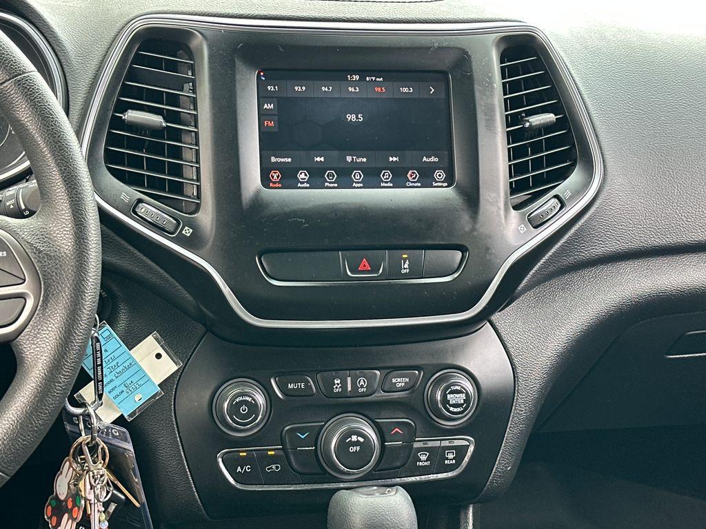 used 2021 Jeep Cherokee car, priced at $17,000