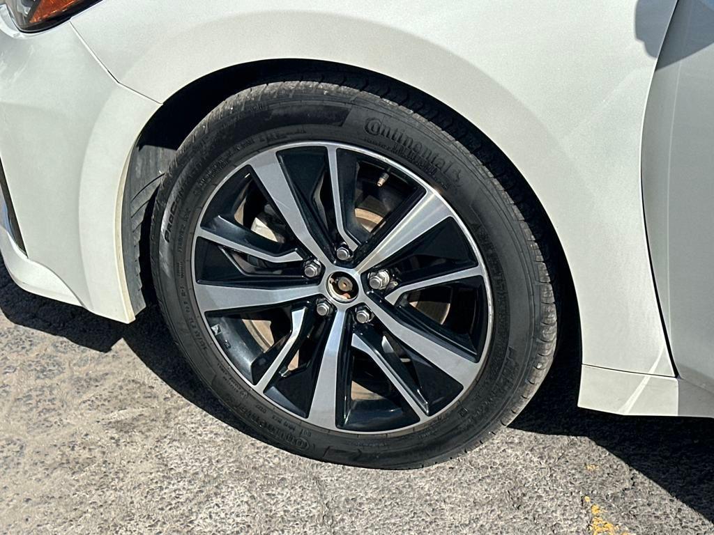 used 2023 Nissan Maxima car, priced at $21,500