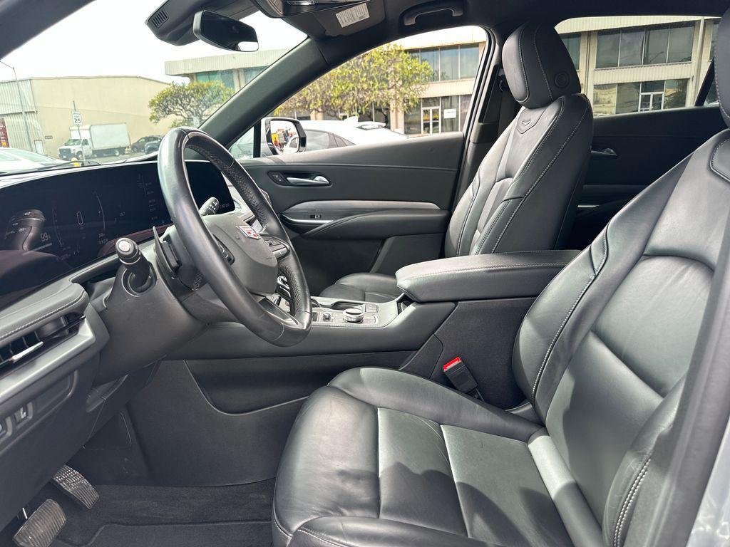 used 2024 Cadillac XT4 car, priced at $36,500
