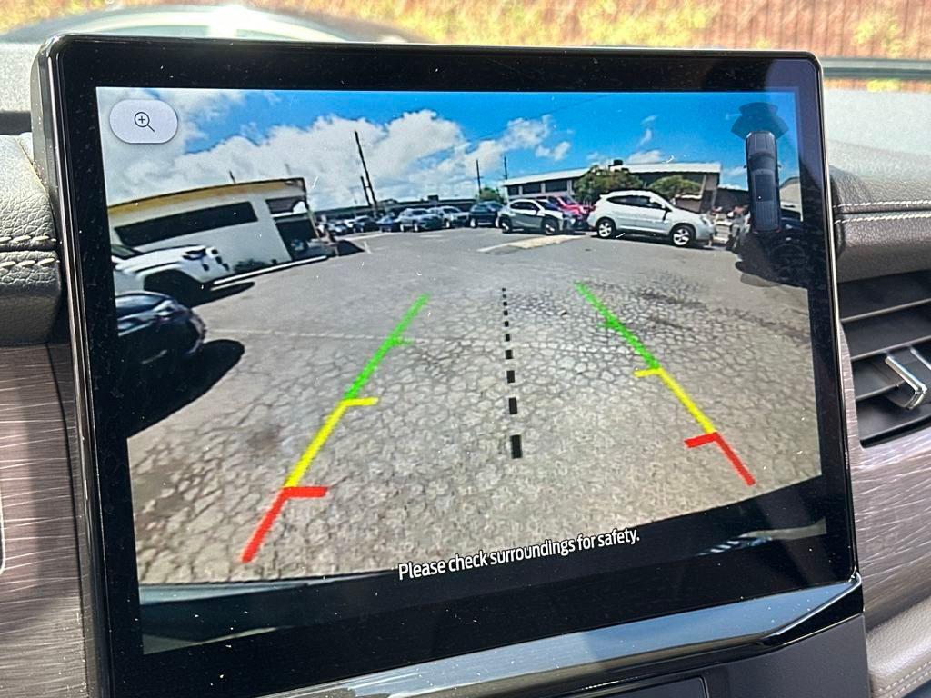 used 2023 Ford Expedition car, priced at $46,500