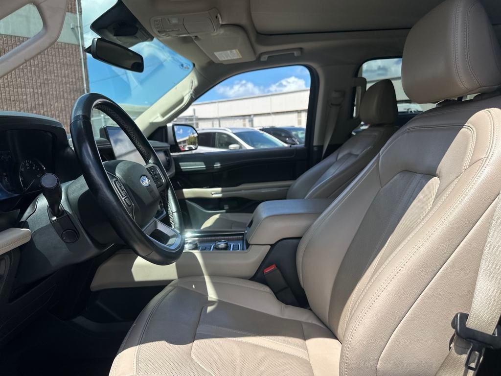used 2023 Ford Expedition car, priced at $46,500