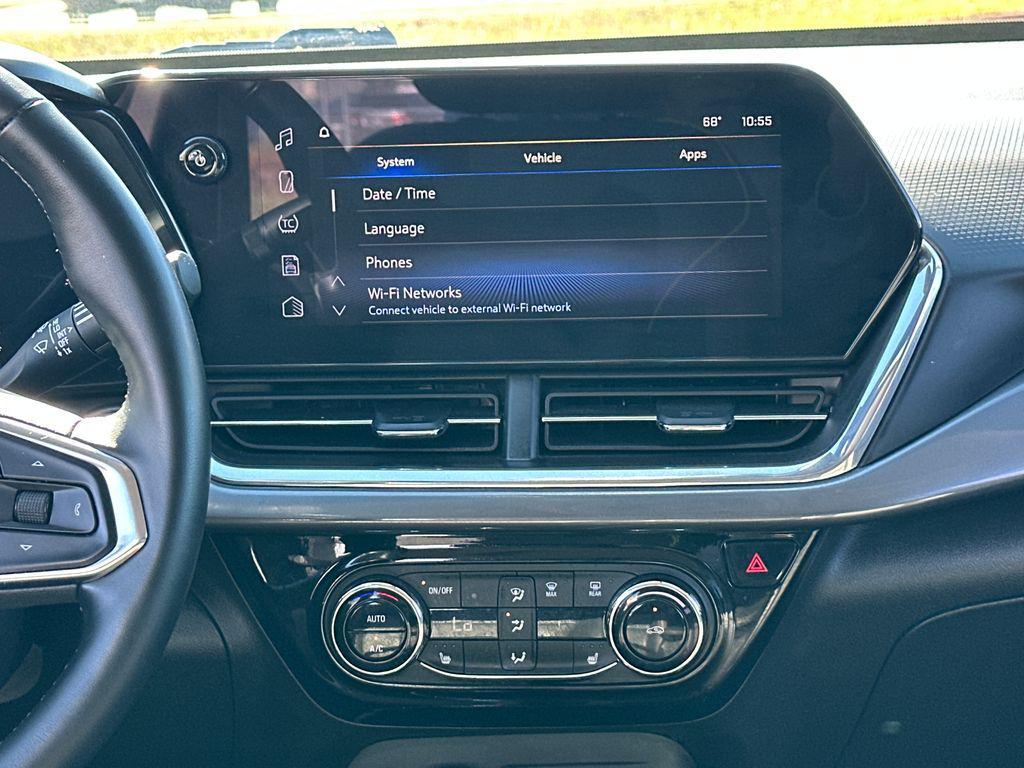 used 2024 Chevrolet Trax car, priced at $26,000