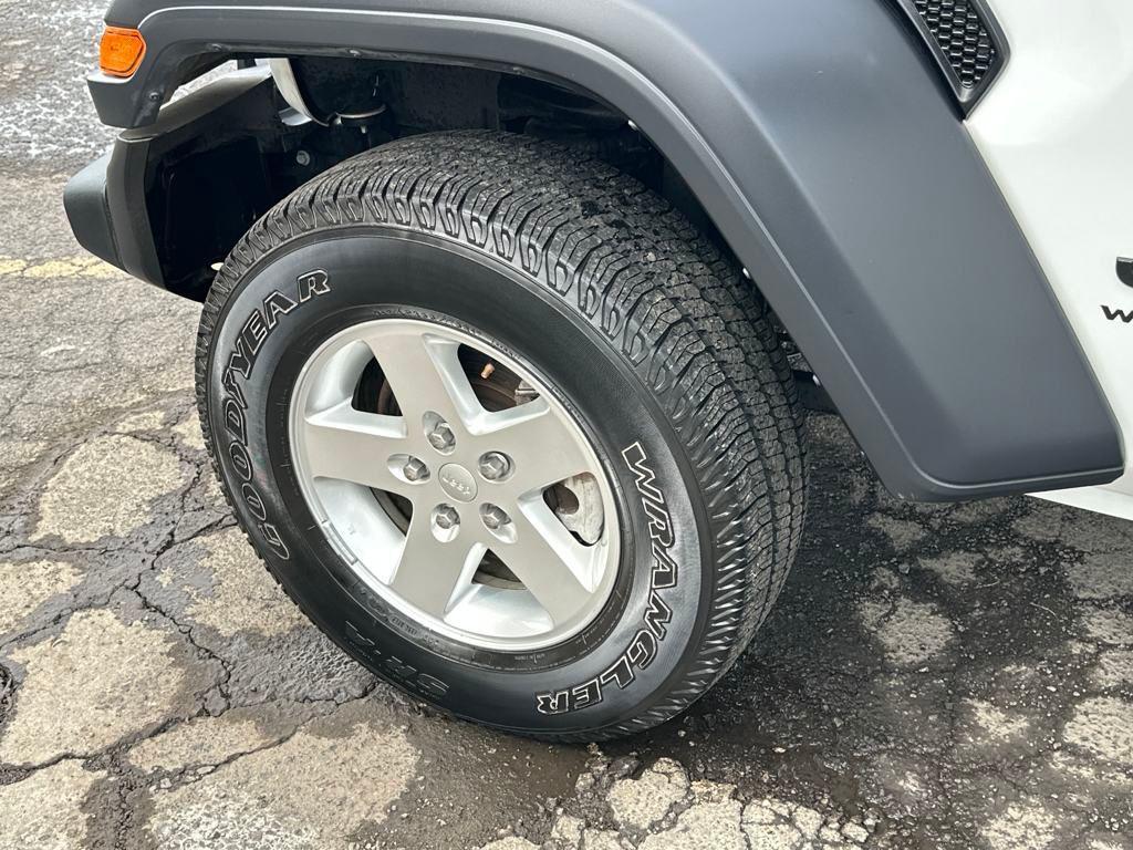 used 2024 Jeep Wrangler car, priced at $29,000