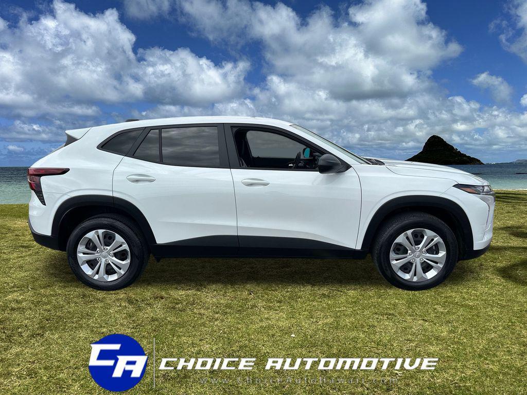 used 2024 Chevrolet Trax car, priced at $23,000