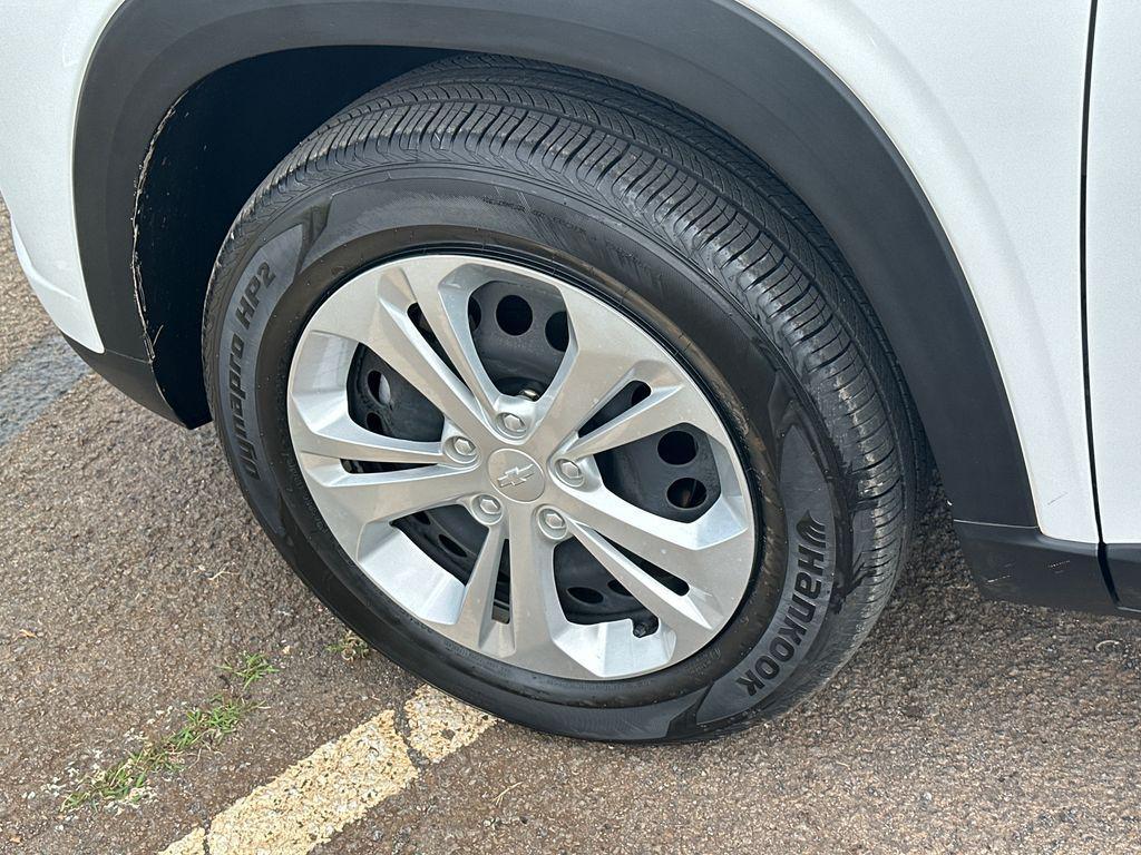 used 2024 Chevrolet Trax car, priced at $23,000