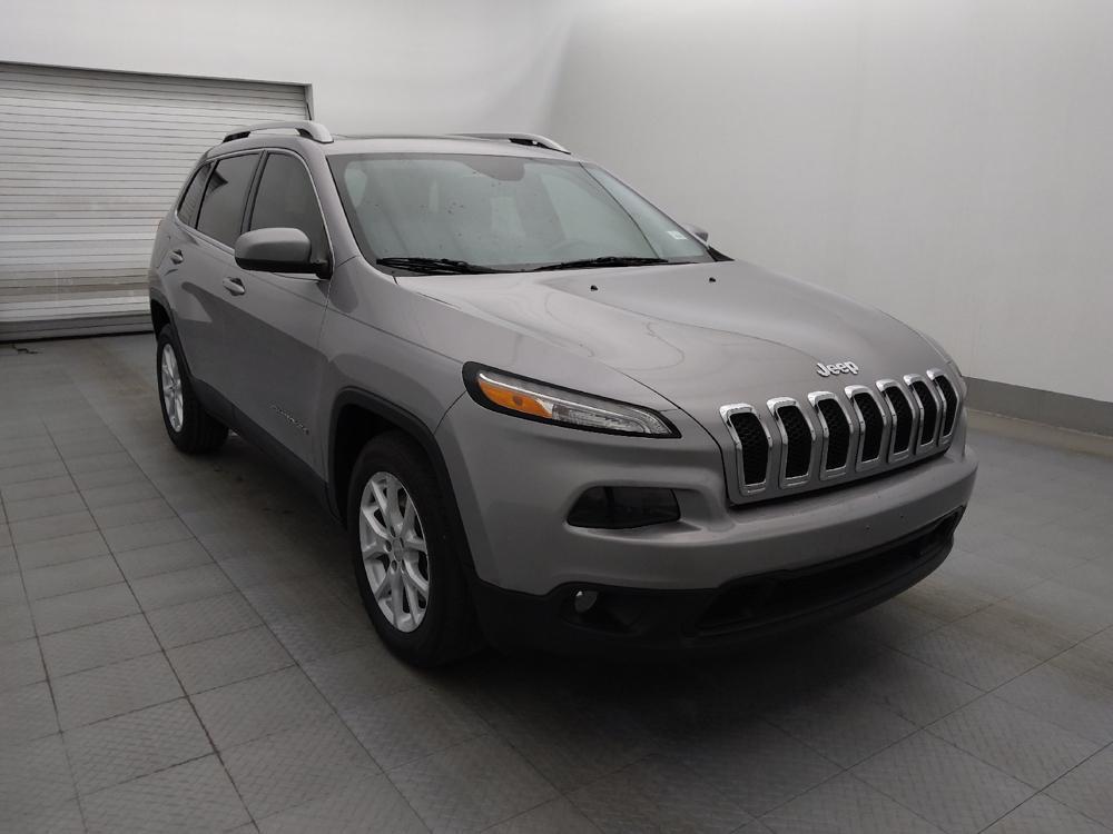 used 2018 Jeep Cherokee car, priced at $16,695
