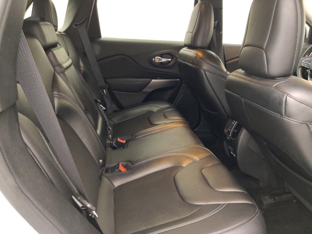 used 2019 Jeep Cherokee car, priced at $17,395