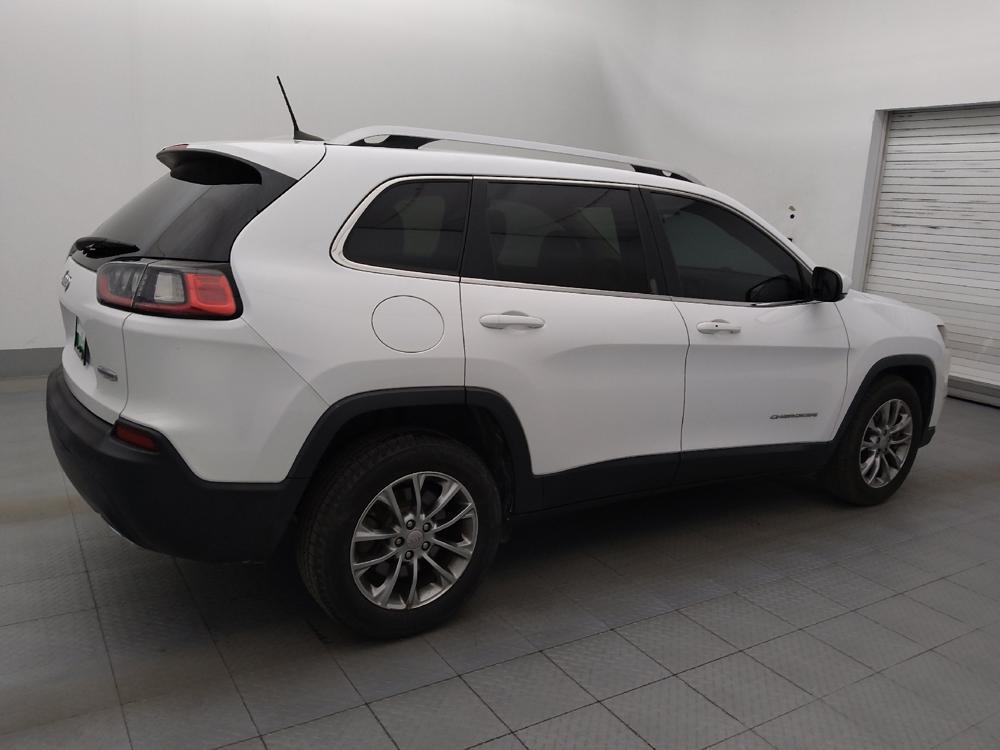 used 2019 Jeep Cherokee car, priced at $17,395