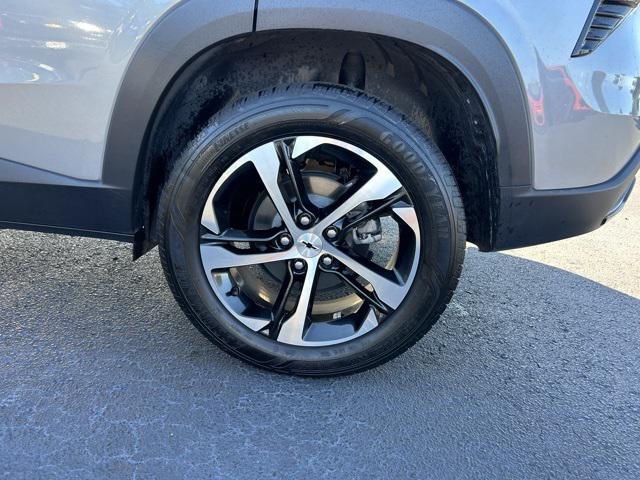 used 2024 Chevrolet Trax car, priced at $20,594