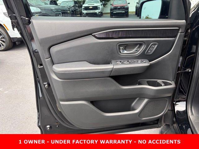 used 2023 Honda Pilot car, priced at $42,506