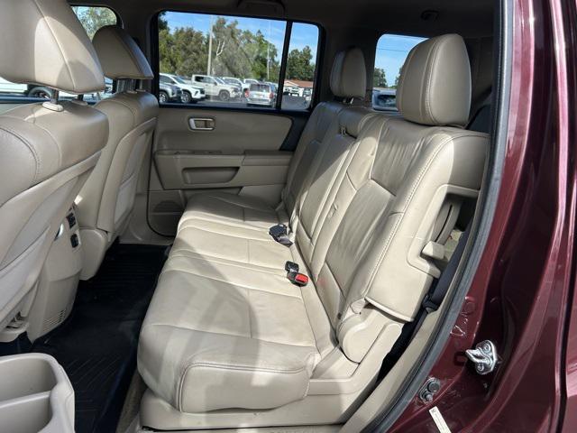 used 2015 Honda Pilot car, priced at $8,000