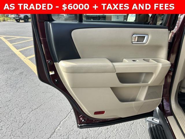 used 2015 Honda Pilot car, priced at $6,000